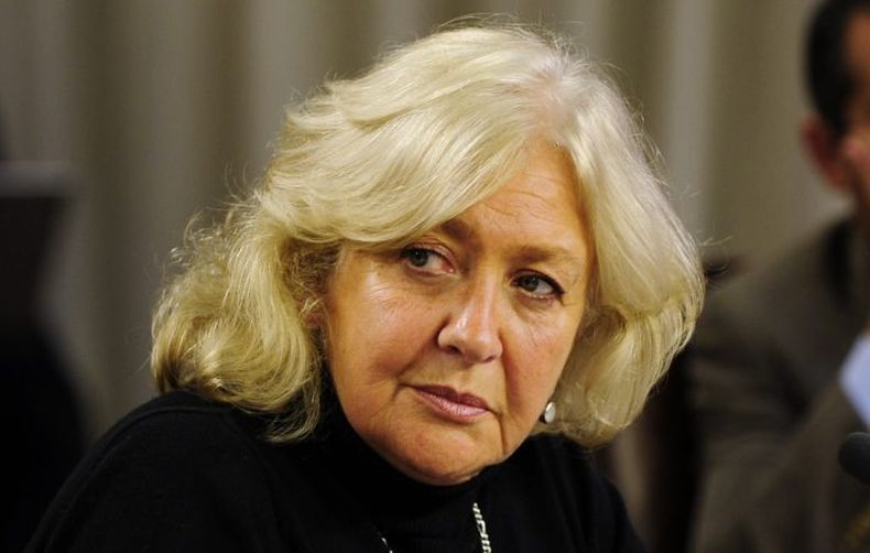 FOTO MONICA GONZALEZ 696x442 1.jpg