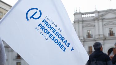 Elecciones del Colegio de Profesores: Vuelve Mario Aguilar y postula Karen Araya