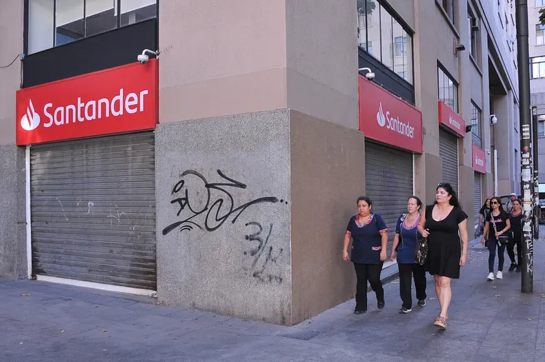 10929 banco santander.webp