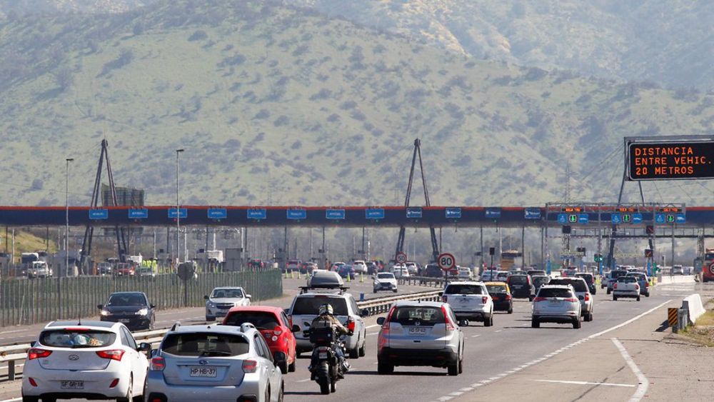 MOP respalda subsidio a autopistas por peaje a luca y descarta indemnización: Es una compensación