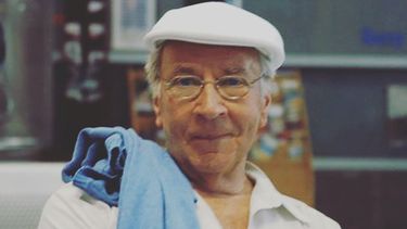 Fallece José Luis Rosasco, escritor de “Francisca, Yo te amo” y actual concejal por Ñuñoa