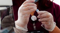 Israel investiga 81 aparentes casos de reinfección de coronavirus