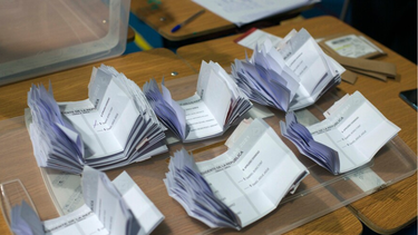 Zoom a primarias: Casi 5 millones de votantes eligen a candidatos municipales en 60 comunas