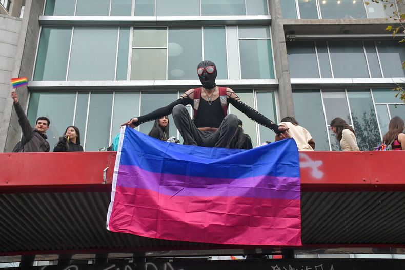 dia internacional de la bisexualidad como combatir la bifobia y donde acudir.jpg