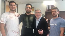 No se le quita lo UDI: Joaquín Lavín felicita detención ciudadana que dejó a hombres ensangrentados