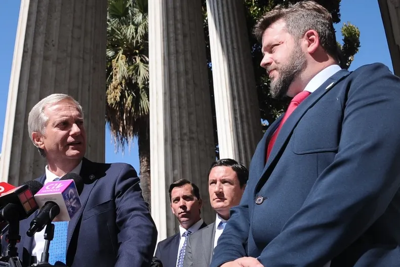 15930 kaiserkast.webp