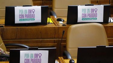 Ad portas del 8M: Comisión mixta aprobó 50% de escaños reservados para mujeres en el órgano constituyente