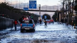 Sistema frontal deja estragos en varias regiones, suspensiones de clases, damnificados y cortes de luz