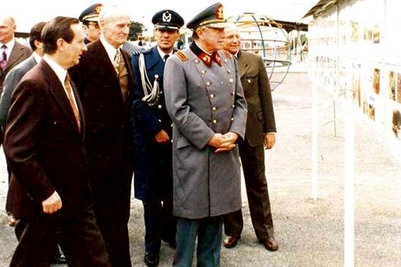 Pinochet_.jpg