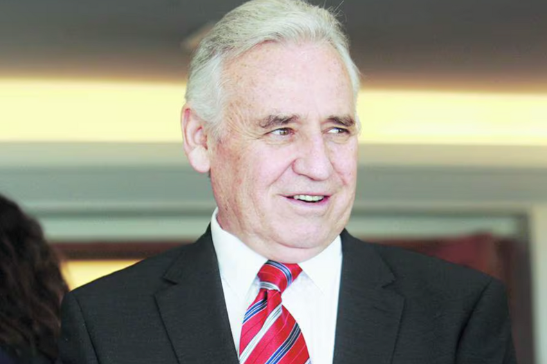 firma mensual y arraigo para presidente de clinica las condes por apropiacion de 2.600 mill.png
