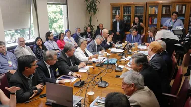 Pensiones: Acuerdo Gobierno-Chile Vamos sube a empleadores propuesta de 6% a 8,5% la cotización previsional