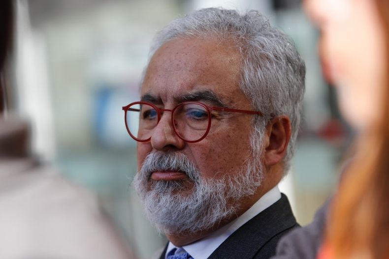 4554 luis hermosilla.jpg