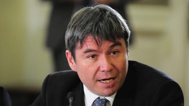 #DíaMundialDelReciclaje: Ministro del Medio Ambiente hizo dura advertencia a empresarios de celulares y bebestibles