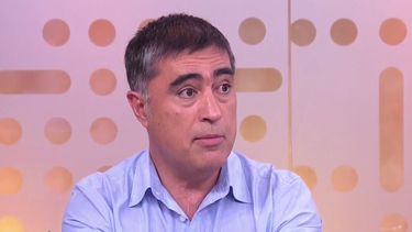 REDES| Hacen bolsa a Mario Desbordes por defender a Piñera por reducción artificial de listas de espera