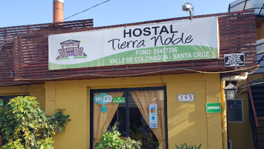 Hostal que insultaba a sus clientes y fue expuesto en redes pide disculpas: Sernac no sancionó