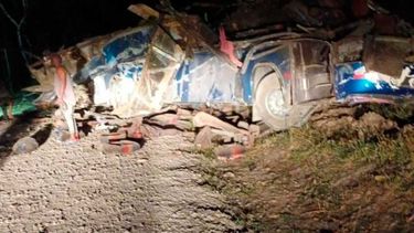 VIDEO| Tragedia en Panamá: Casi 40 muertos al caer bus lleno de migrantes por un precipicio