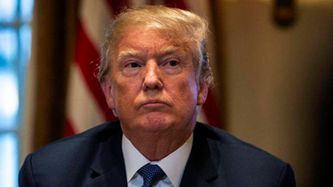 Trump señala que personas trans no deberían estar en las fuerzas armadas porque toman muchas drogas