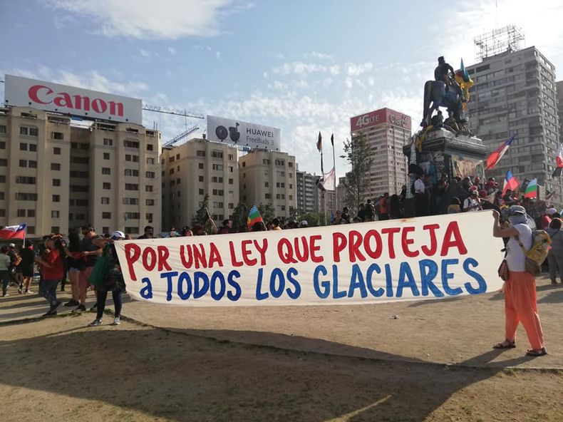 Dignidad Glaciares.jpg