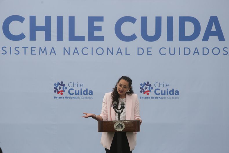 2387 sistema nacional de cuidados en lo espejo.jpg