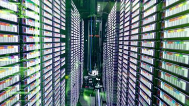 Los data centers se multiplican y Chile vierte energía solar de sobra: baterías, hidrógeno y una nueva línea de transmisión buscan resolverlo antes de 2030.