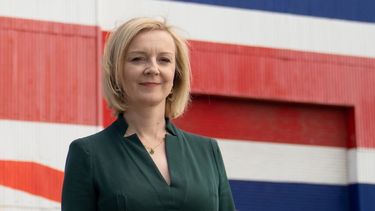 Con Truss como favorita termina la votación para suceder a Boris Johnson