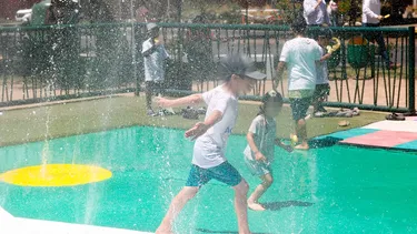 Plazas de agua gratis: Ubicación de los 43 lugares donde los niños en vacaciones podrán refrescarse