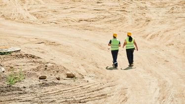 Pese a gran crecimiento de mujeres en la minería, solo representan el 10% de altos cargos