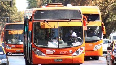 Tercer aniversario del 18-O: Revisa cómo funcionará el transporte público de Santiago