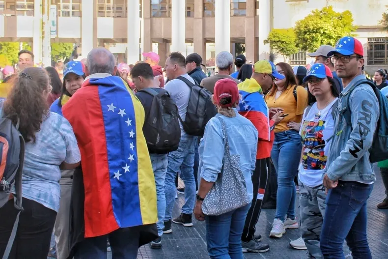 11700 migrantesvnz.webp