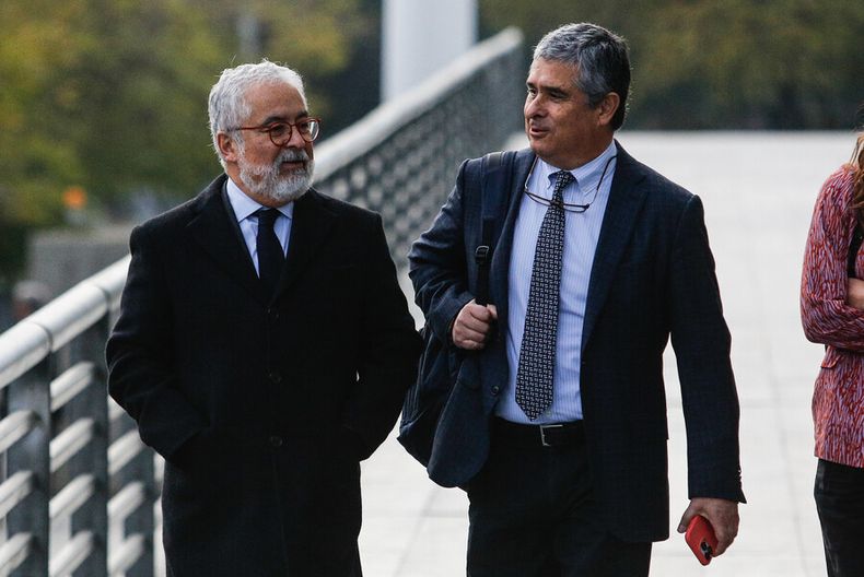 de charlatan a puro humo reacciones por entrega de 28 nombres en chats de hermosilla.jpg