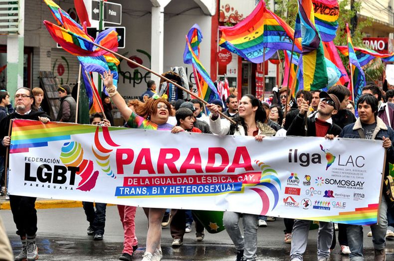 PARADA _paraguay_gay_1.jpg