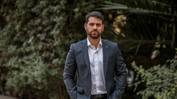 El senador Ibañez (FA) analiza la aprobación por parte de la Comisión de Hacienda de la Ley Miscelánea. El senador Ibañez (FA) analiza la aprobación por parte de la Comisión de Hacienda de la Ley Miscelánea.