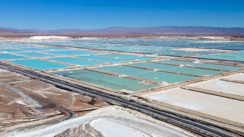 Novandino Litio contempla una inversión de US$3.000 millones y una transición de cinco años para reemplazar el agua dulce con la recuperada desde la propia salmuera, según el EIA.
