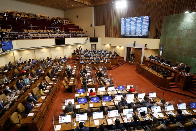 A_UNO_1334904.jpg