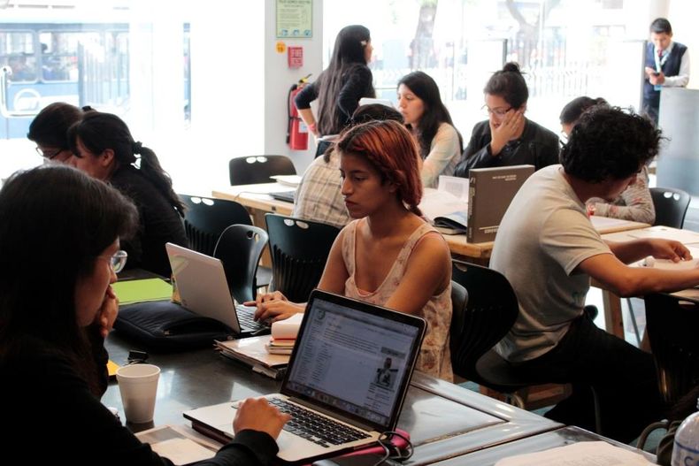 mujeres trabajando.jpg