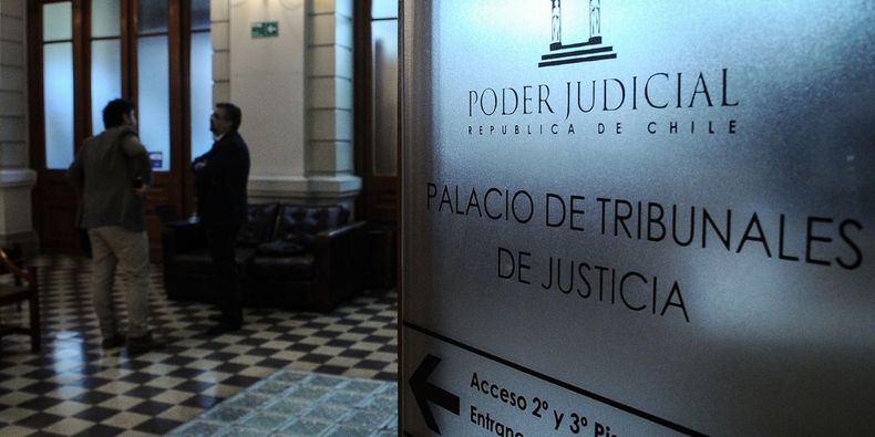 Corte Suprema confirma aumento de pensión alimenticia / Agencia Uno