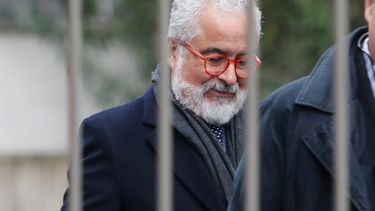 Caso Audios: Revelan identidad de funcionarios que habrían sido sobornados por Luis Hermosilla