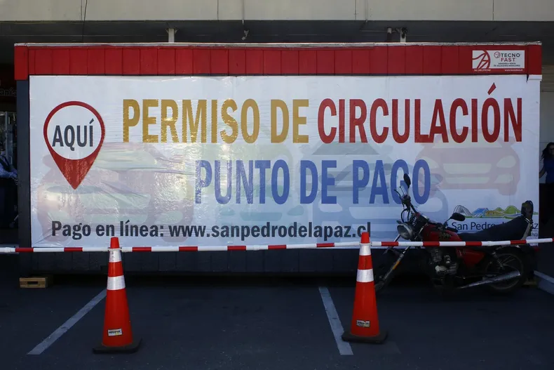 hombre logro en juicio se declarara prescrita deuda de $1 2 millones por 13 anos de permisos de circulacion.webp