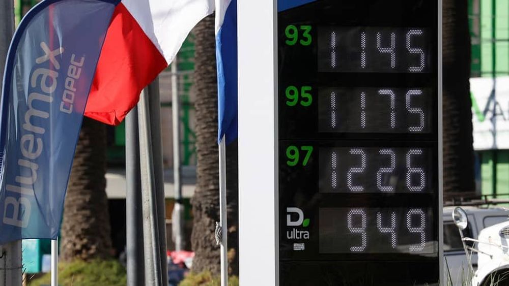 Volatilidad del petróleo: La enorme piedra en el camino hacia la Transición Energética