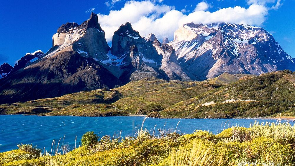 Patagonia Camp fue elegido segundo mejor hotel del mundo y San Pedro de Atacama obtuvo certificación. Expertas entregan claves para un turismo responsable.