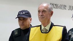 Comisión de la Cámara aprueba norma que permitiría salir de la cárcel a violadores de DD.HH.