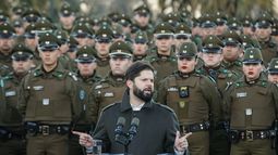 Boric refuerza Plan Calles Sin Violencia con 1.669 policías en RM: “Queremos garantizar el derecho a la seguridad”