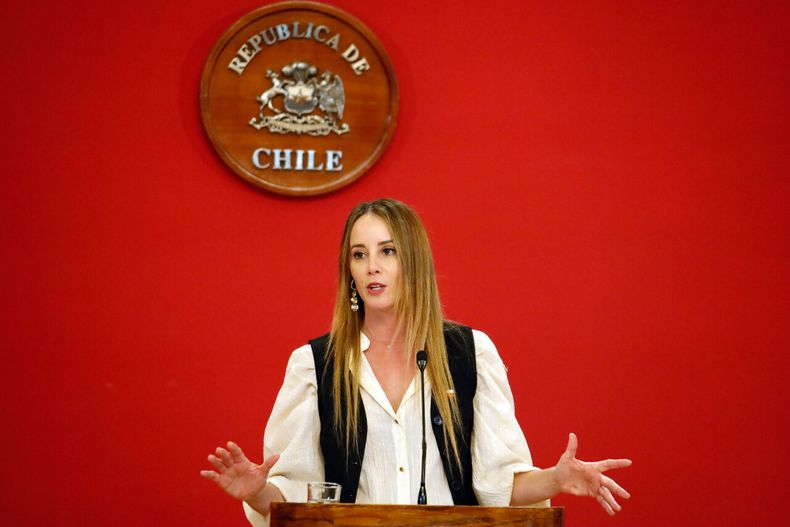 Contraloría inicia sumario al ministerio de Mara Sedini - Agencia Uno