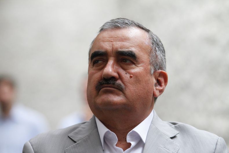 A_UNO_750522 scaled.jpg