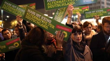 Se registran protestas en Alemania luego que la ultraderecha volviera al Parlamento por primera vez desde 1945