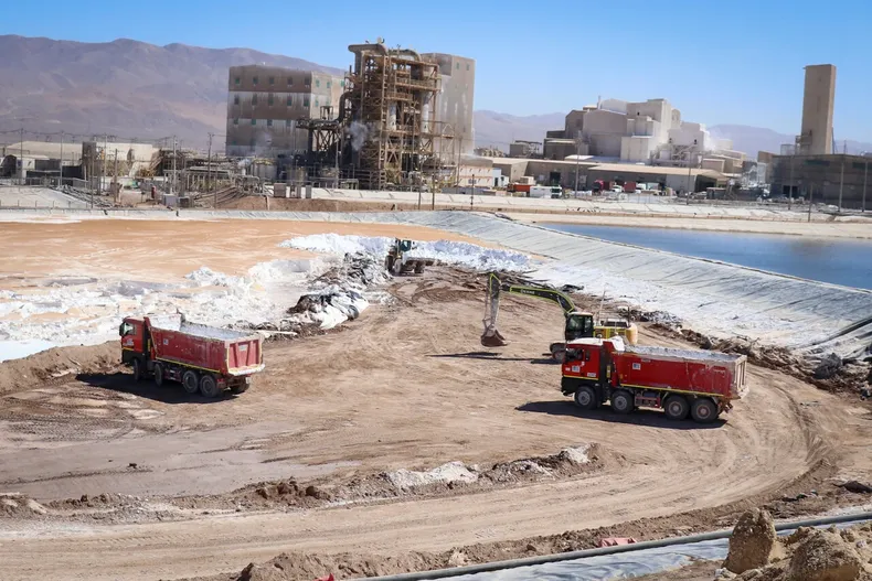 31522 salar atacama litio.webp