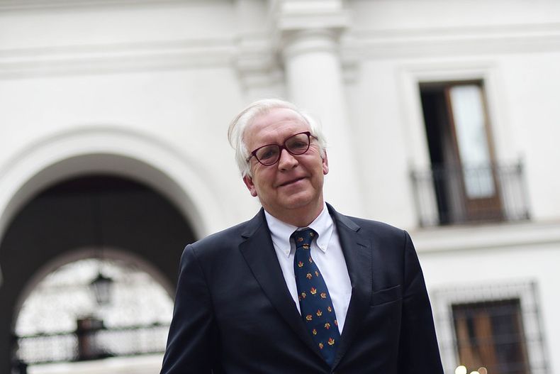 A_UNO_929000_fc237 1.jpg