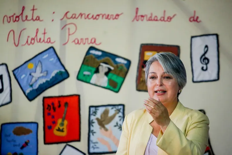 jara y su politica cultural propongo un contrato cultural especial que garantice derechos sociales.webp