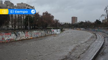 Alerta Amarilla para la Región Metropolitana: Senapred se moviliza por alta cantidad de lluvia