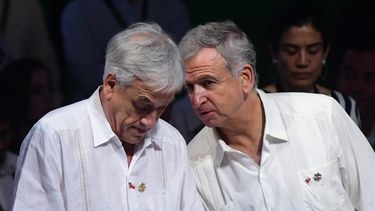 Agencia Moodys rebate a Piñera y a Larraín al asegurar que el deterioro fiscal comenzó en 2010